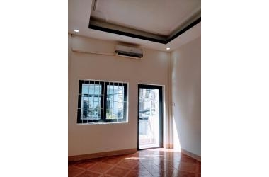 Cần Bán Nhà Mặt Tiền Đất Thánh DT 160m2 giá 9 tỷ 3